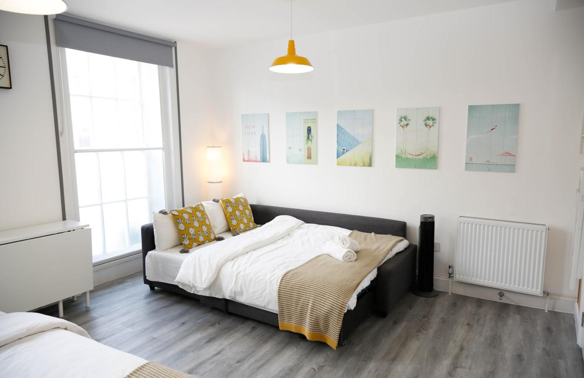Luxury Rooms In Camden Town Near Shops, Cafes, Bars & Metro With Shared Bathrooms Londres Exterior foto